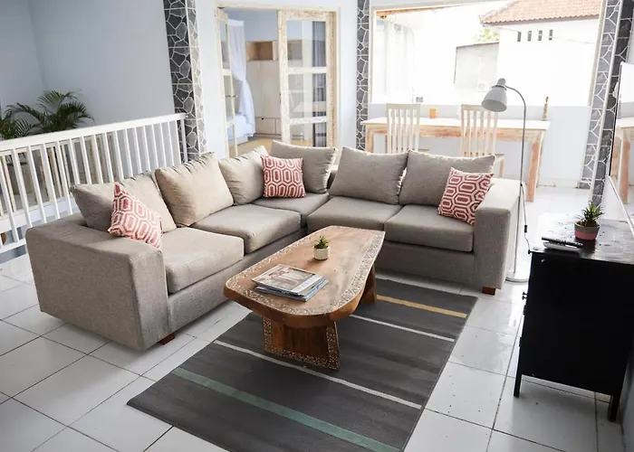 Montauk Suites ホテル 4*
